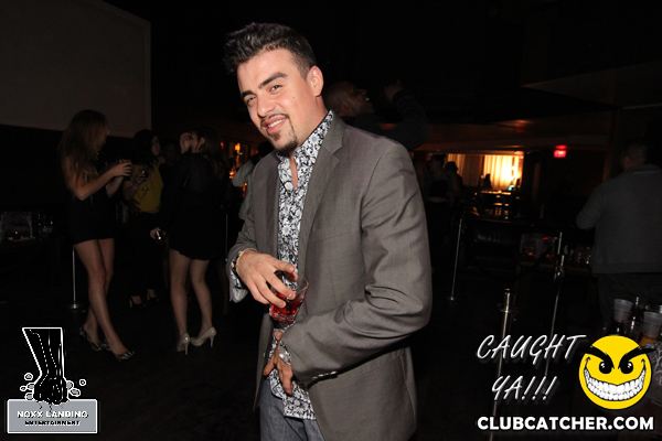 6 Degrees nightclub photo 170 - September 20th, 2013