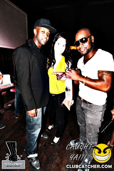 6 Degrees nightclub photo 176 - September 20th, 2013