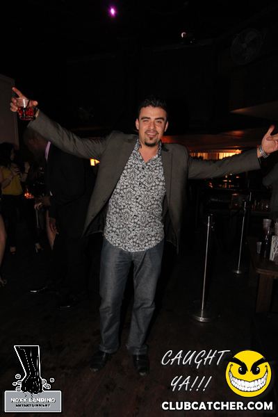 6 Degrees nightclub photo 183 - September 20th, 2013