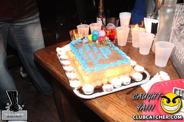 6 Degrees nightclub photo 40 - September 20th, 2013