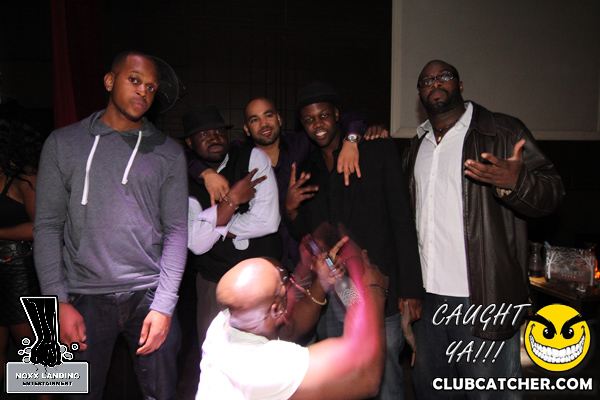 6 Degrees nightclub photo 44 - September 20th, 2013