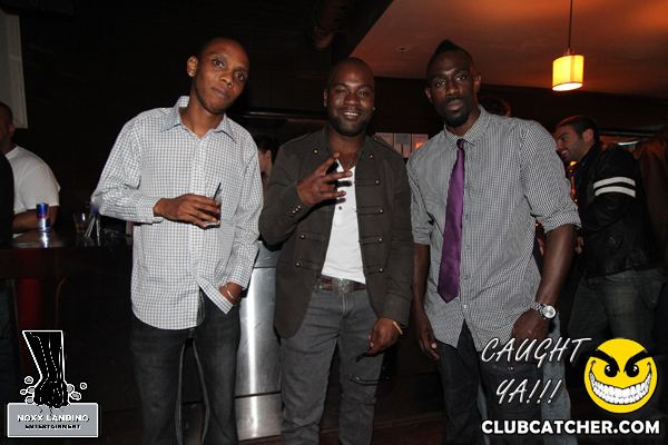 6 Degrees nightclub photo 84 - September 20th, 2013