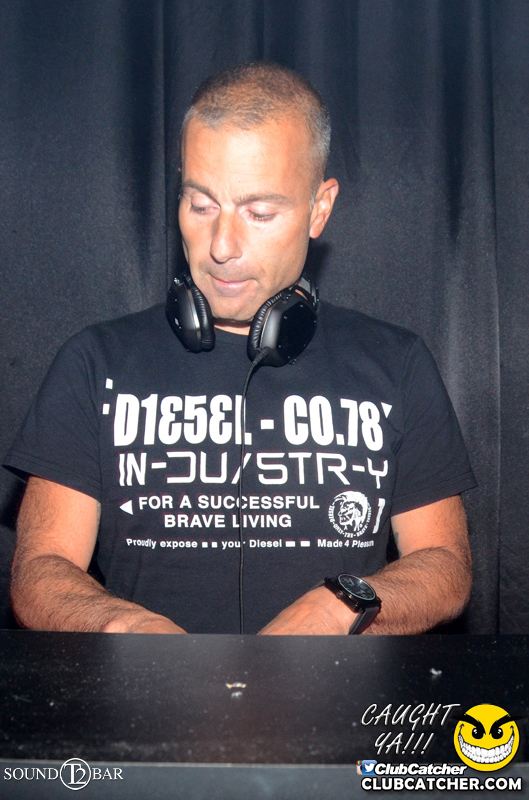 T2 lounge photo 59 - July 2nd, 2015