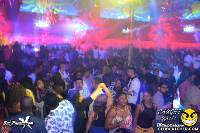 Luxy nightclub photo 1 - July 4th, 2015