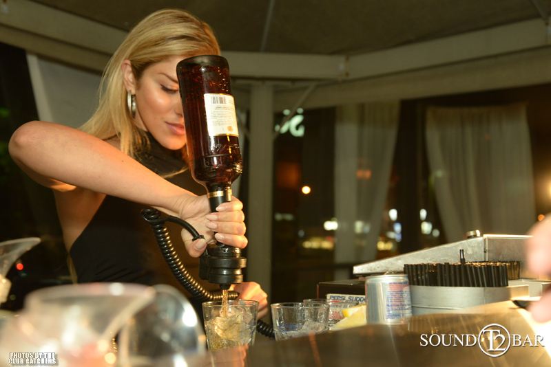 T2 lounge photo 34 - July 4th, 2015