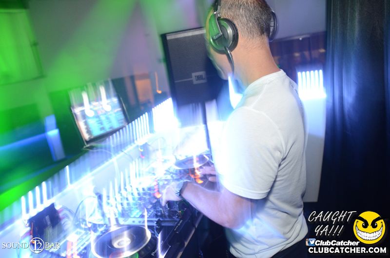 T2 lounge photo 16 - August 1st, 2015