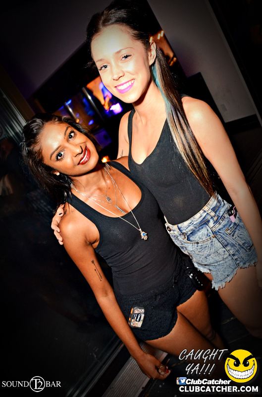 T2 lounge photo 11 - August 6th, 2015