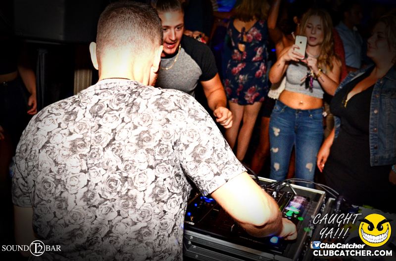 T2 lounge photo 101 - August 6th, 2015