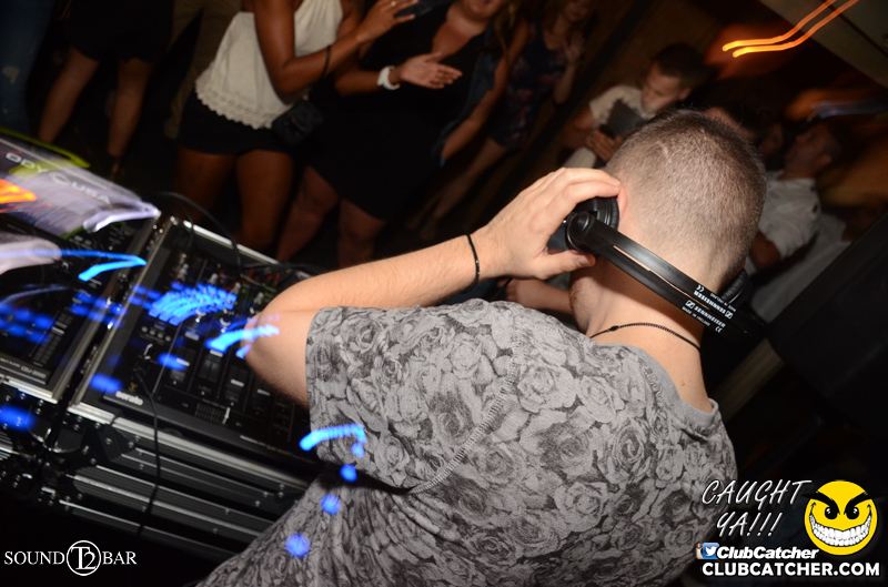 T2 lounge photo 104 - August 6th, 2015