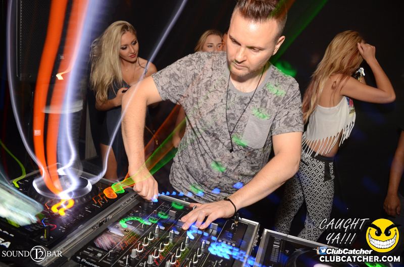 T2 lounge photo 4 - August 6th, 2015