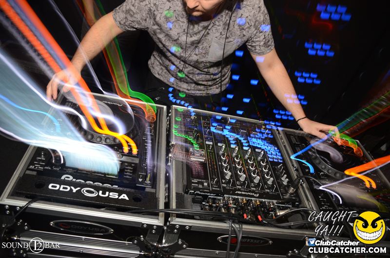 T2 lounge photo 61 - August 6th, 2015