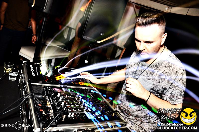 T2 lounge photo 71 - August 6th, 2015