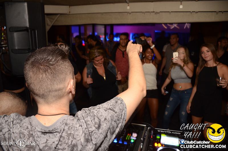 T2 lounge photo 87 - August 6th, 2015