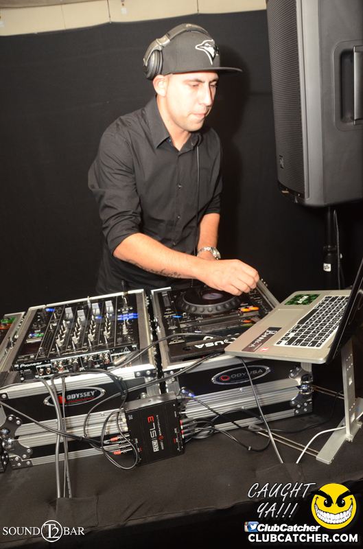 T2 lounge photo 32 - August 7th, 2015