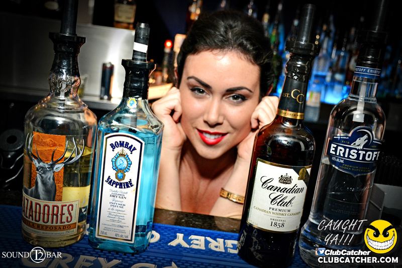 T2 lounge photo 4 - August 13th, 2015