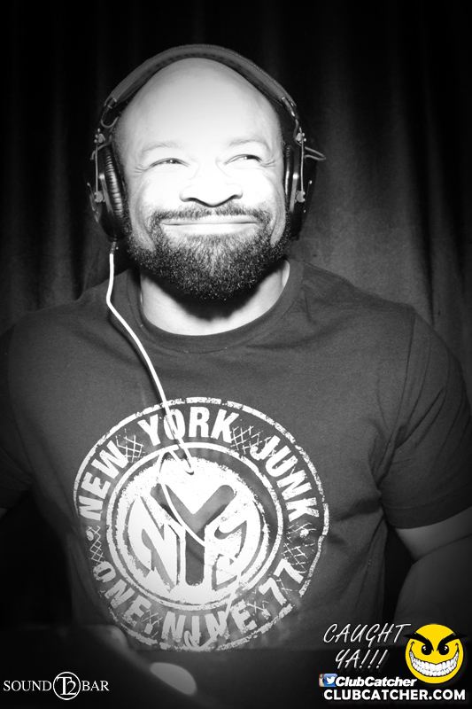 T2 lounge photo 37 - August 13th, 2015