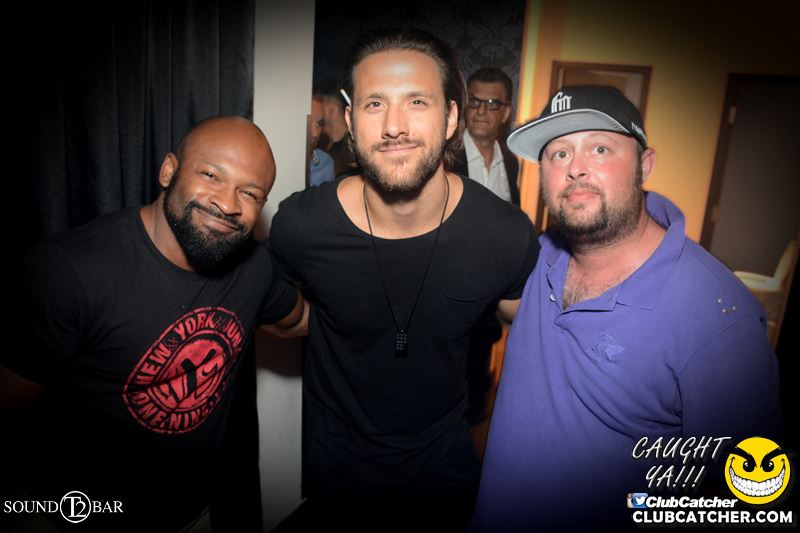 T2 lounge photo 45 - August 13th, 2015