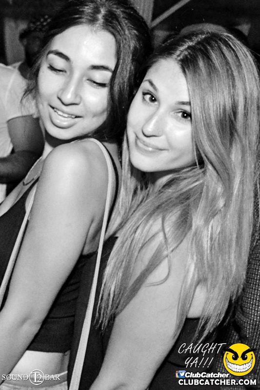 T2 lounge photo 50 - August 13th, 2015