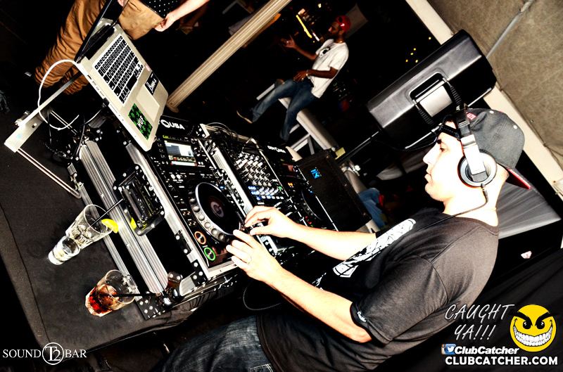 T2 lounge photo 22 - August 14th, 2015