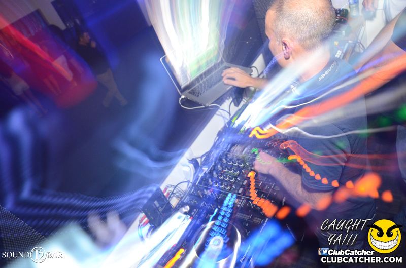 T2 lounge photo 9 - August 15th, 2015