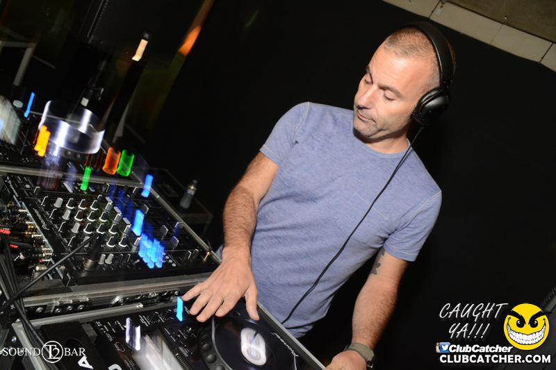 T2 lounge photo 117 - August 20th, 2015