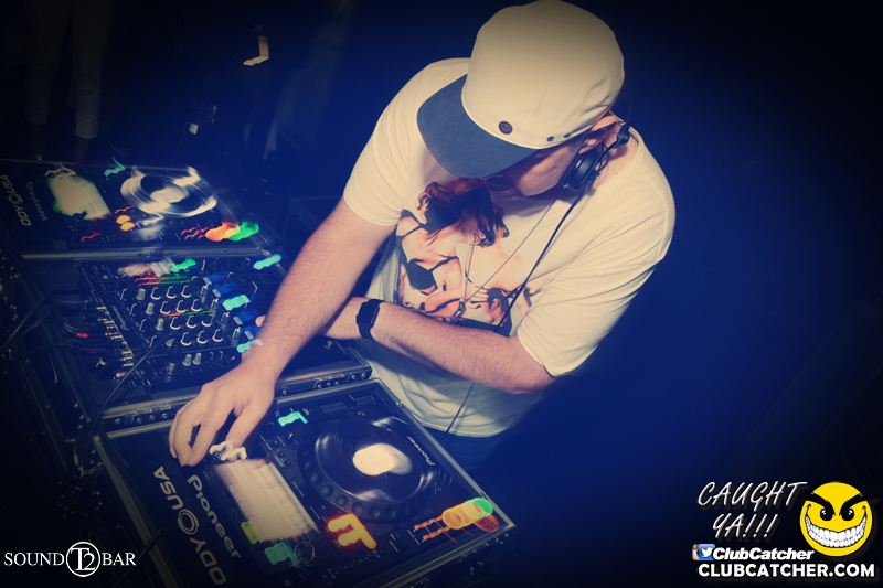 T2 lounge photo 13 - August 20th, 2015