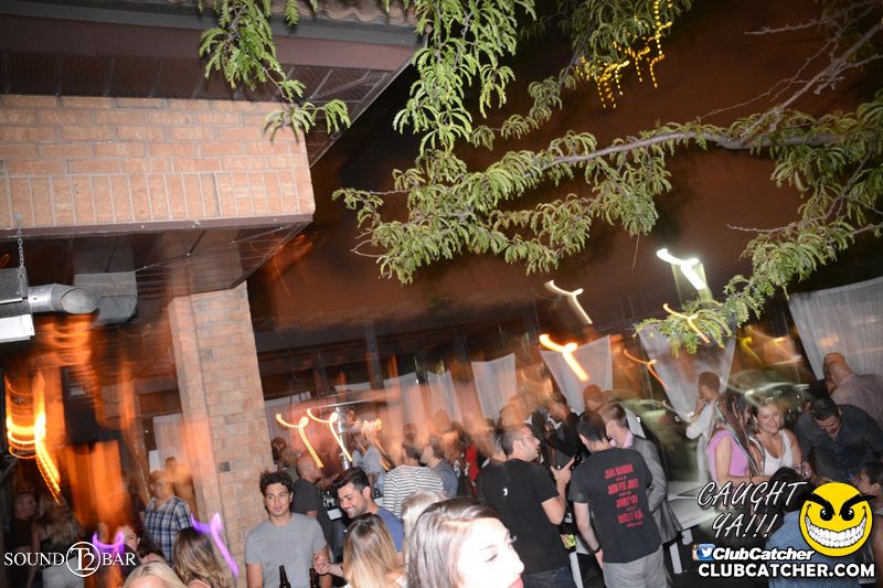 T2 lounge photo 38 - August 20th, 2015