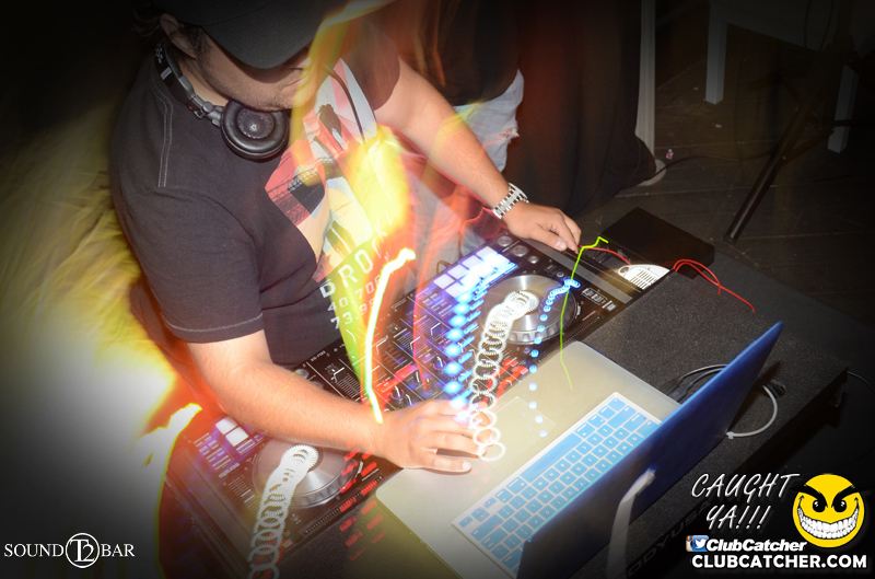 T2 lounge photo 30 - August 21st, 2015