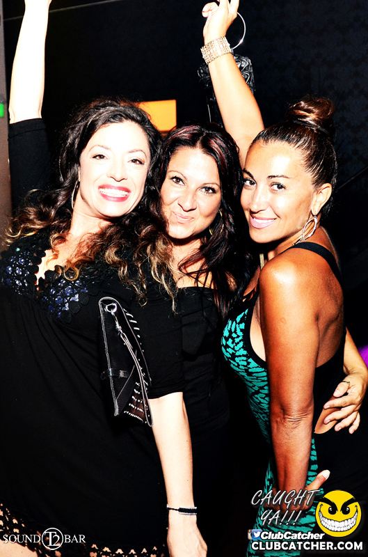 T2 lounge photo 13 - August 22nd, 2015