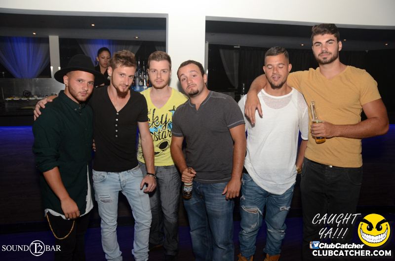 T2 lounge photo 39 - August 22nd, 2015