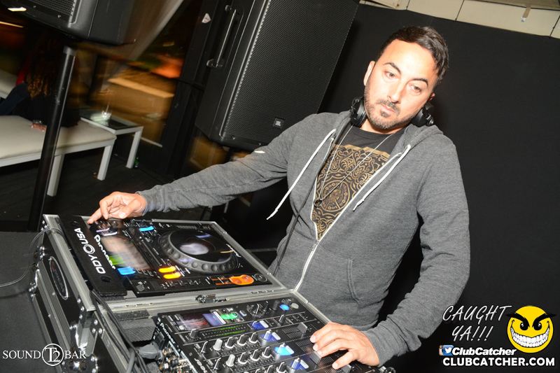 T2 lounge photo 15 - August 27th, 2015