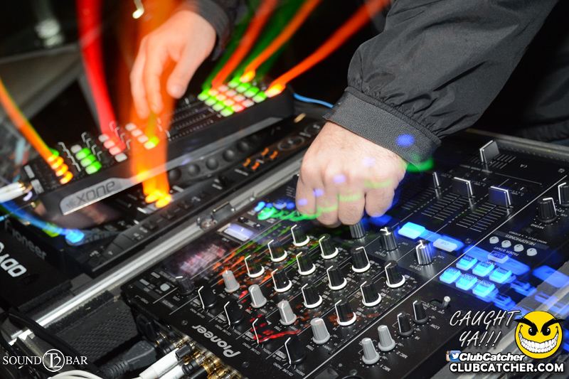 T2 lounge photo 62 - August 27th, 2015