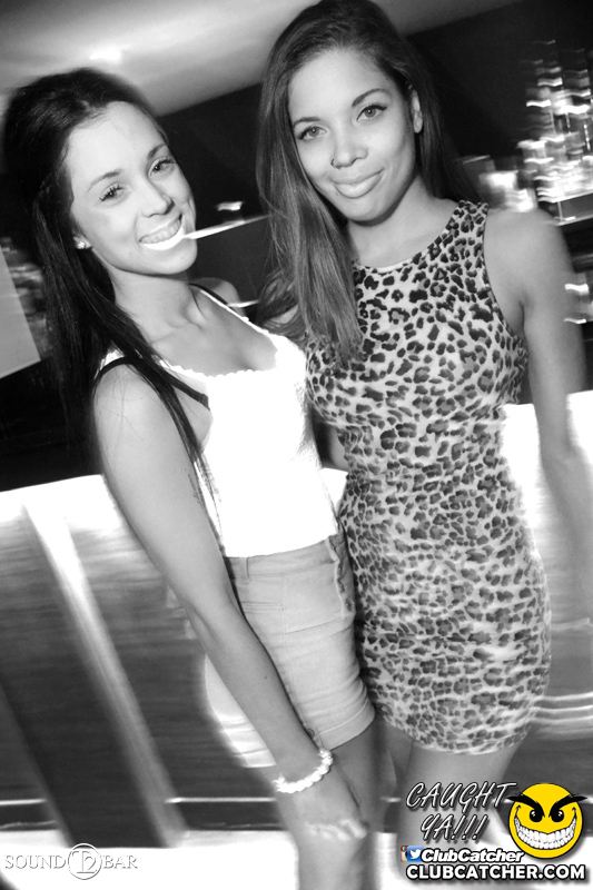 T2 lounge photo 65 - August 27th, 2015