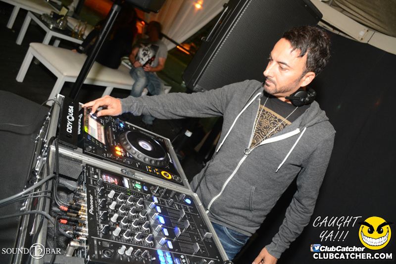 T2 lounge photo 8 - August 27th, 2015