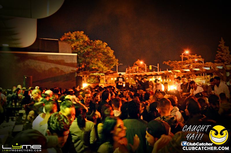 Avenue nightclub photo 1 - August 27th, 2015