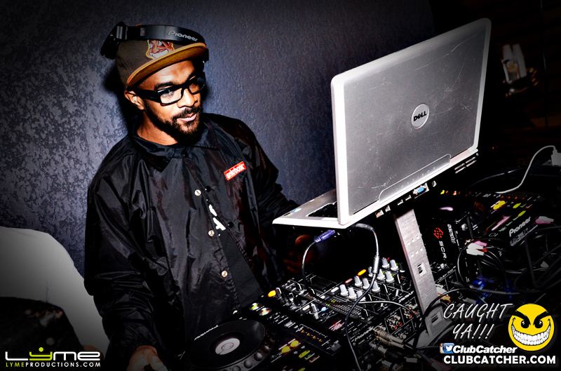 Avenue nightclub photo 11 - August 27th, 2015