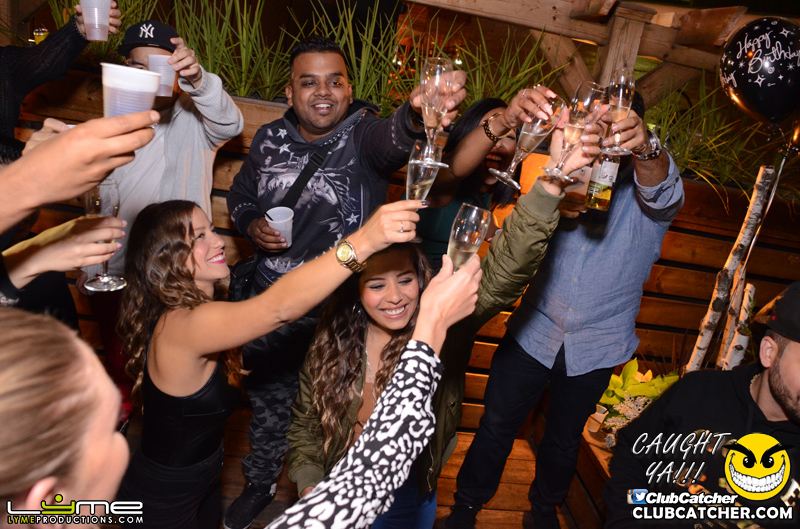 Avenue nightclub photo 13 - August 27th, 2015