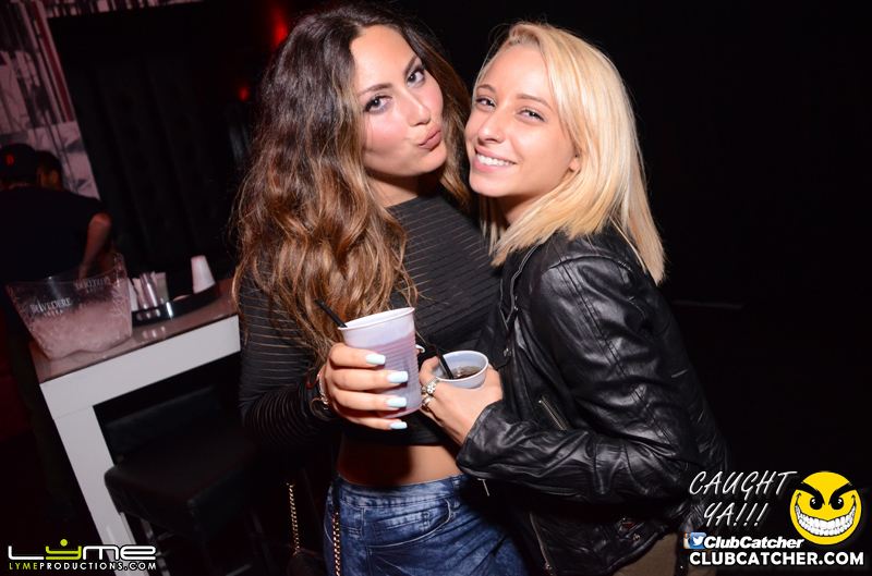 Avenue nightclub photo 68 - August 27th, 2015