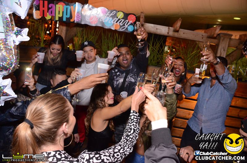 Avenue nightclub photo 84 - August 27th, 2015