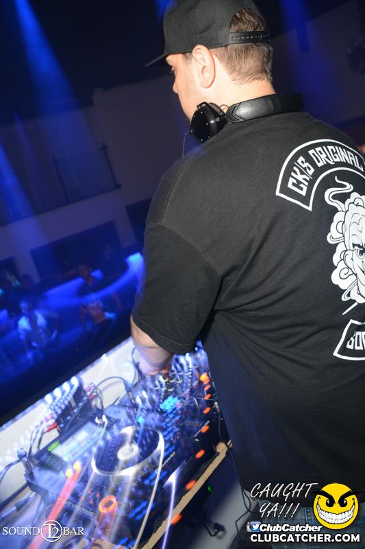 T2 lounge photo 116 - September 3rd, 2015