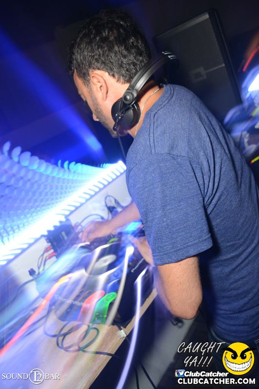 T2 lounge photo 37 - September 3rd, 2015