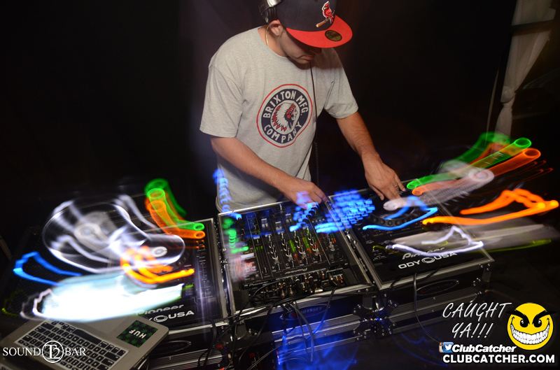 T2 lounge photo 16 - September 4th, 2015