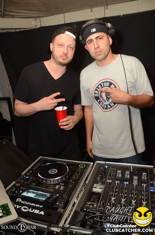 T2 lounge photo 27 - September 4th, 2015