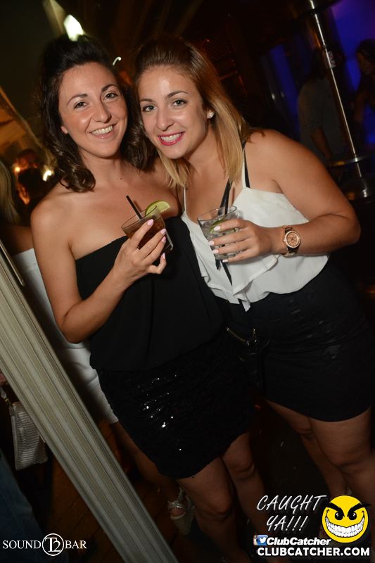 T2 lounge photo 29 - September 5th, 2015