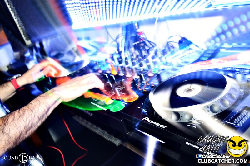 T2 lounge photo 38 - September 5th, 2015