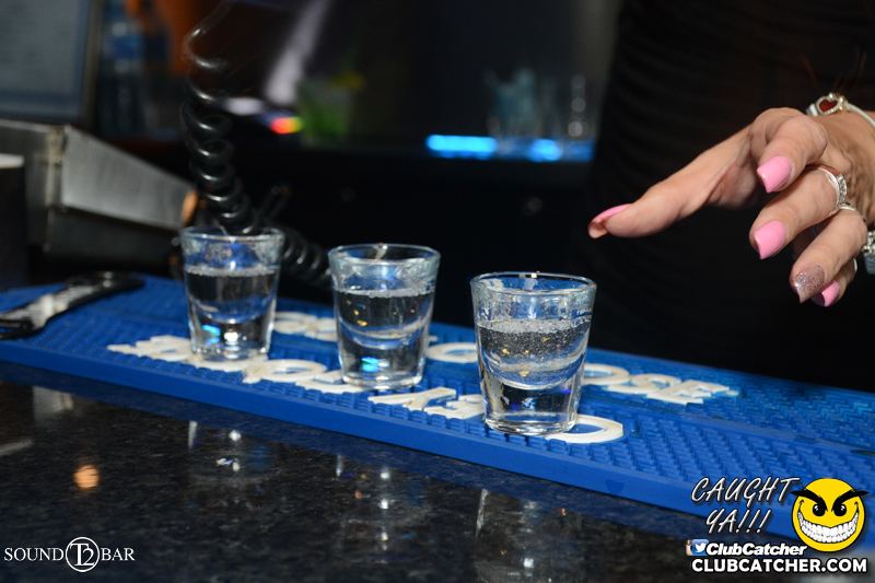 T2 lounge photo 56 - September 5th, 2015