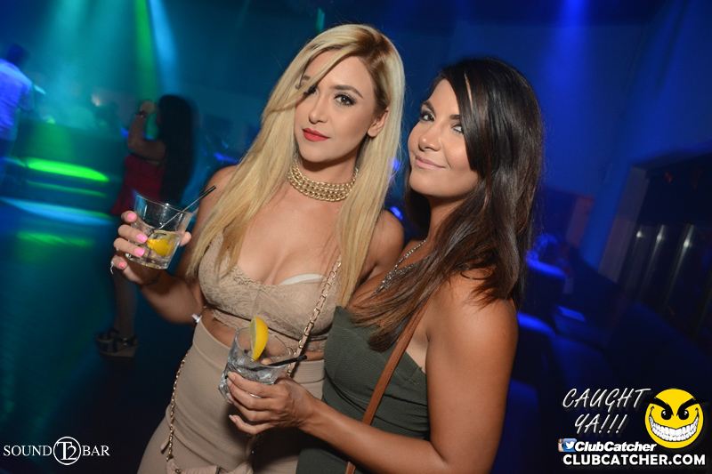 T2 lounge photo 85 - September 5th, 2015