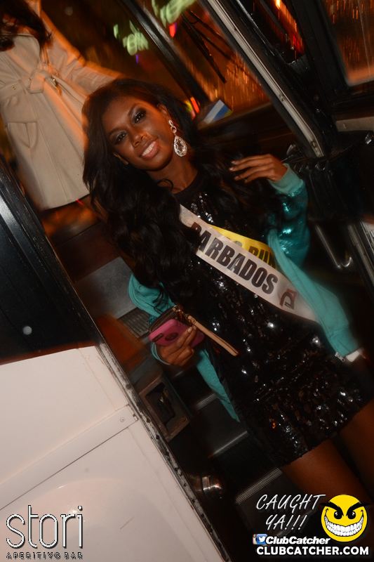 Stori Aperitivo lounge photo 127 - October 8th, 2015