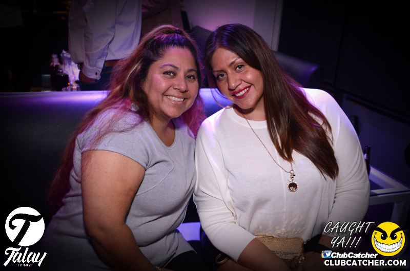 Talay lounge photo 171 - October 11th, 2015