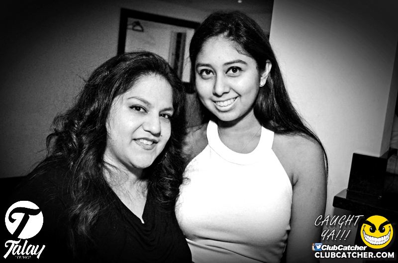 Talay lounge photo 194 - October 11th, 2015